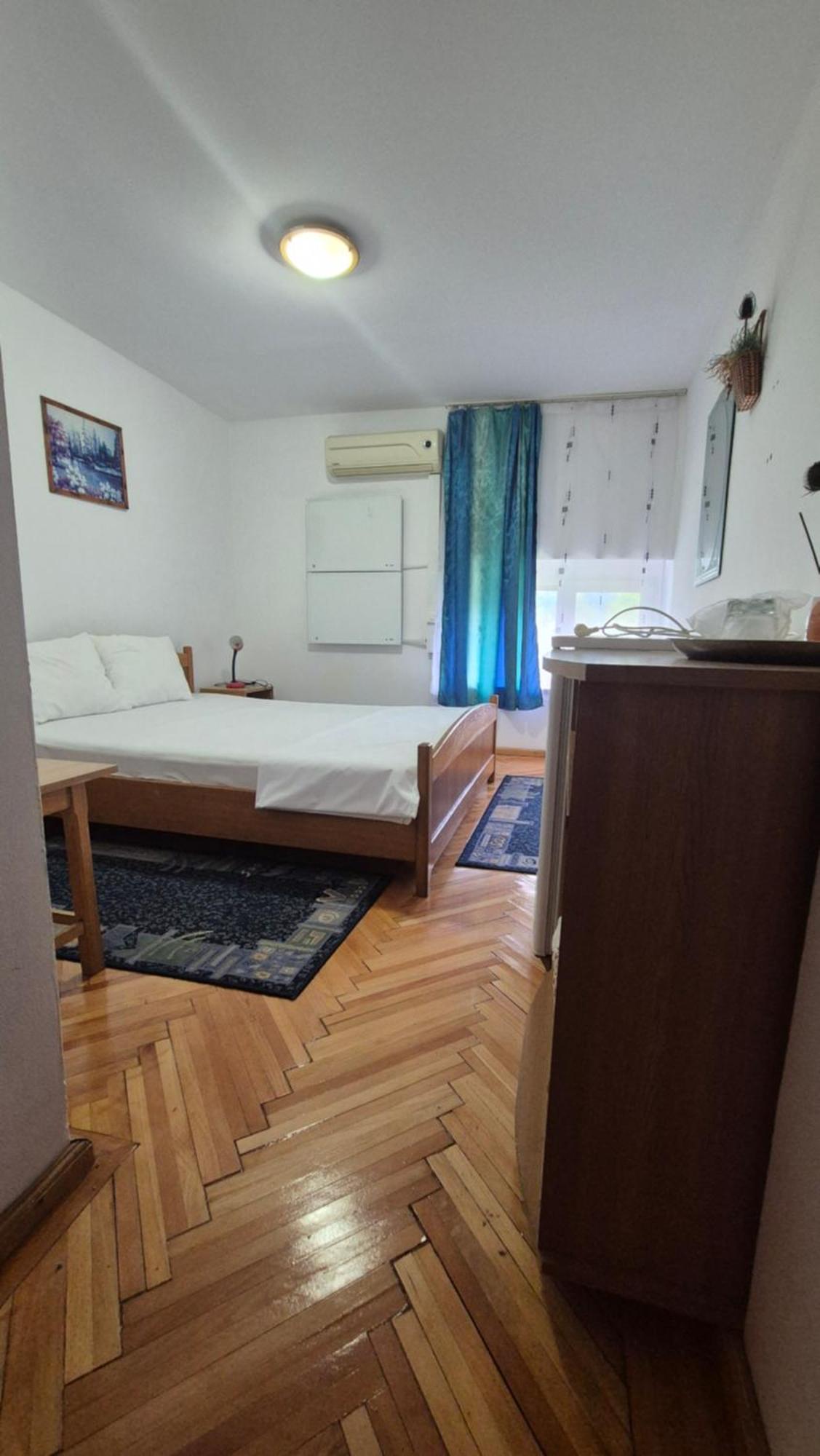 Călimăneşti Vila Crinilor מראה חיצוני תמונה
